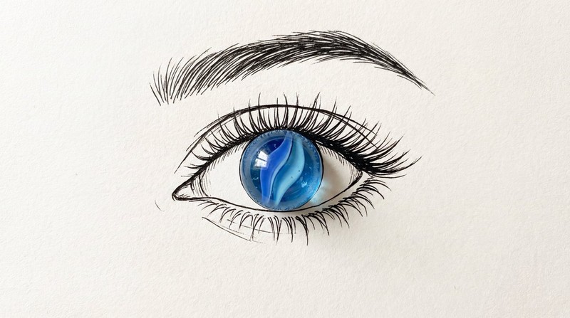 Minimalist Blue Eye Marble