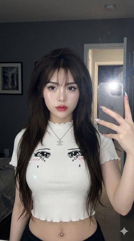 Smartphone Mirror Selfie — Asian Girl with Wolf Cut